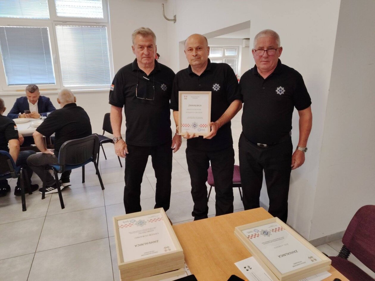 505143919_9877376662345244_211395906523652785_n