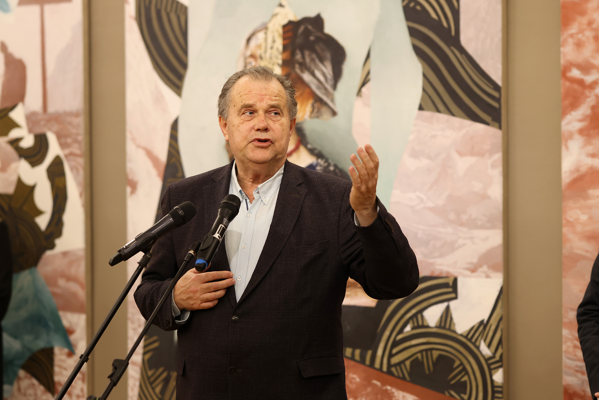 Image 5632145 (auto)