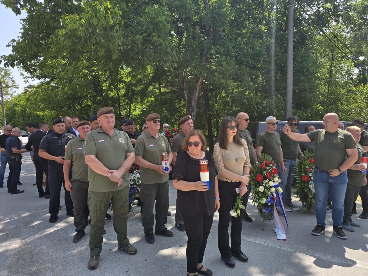 506445188_1303432225126063_4028881234727349784_n