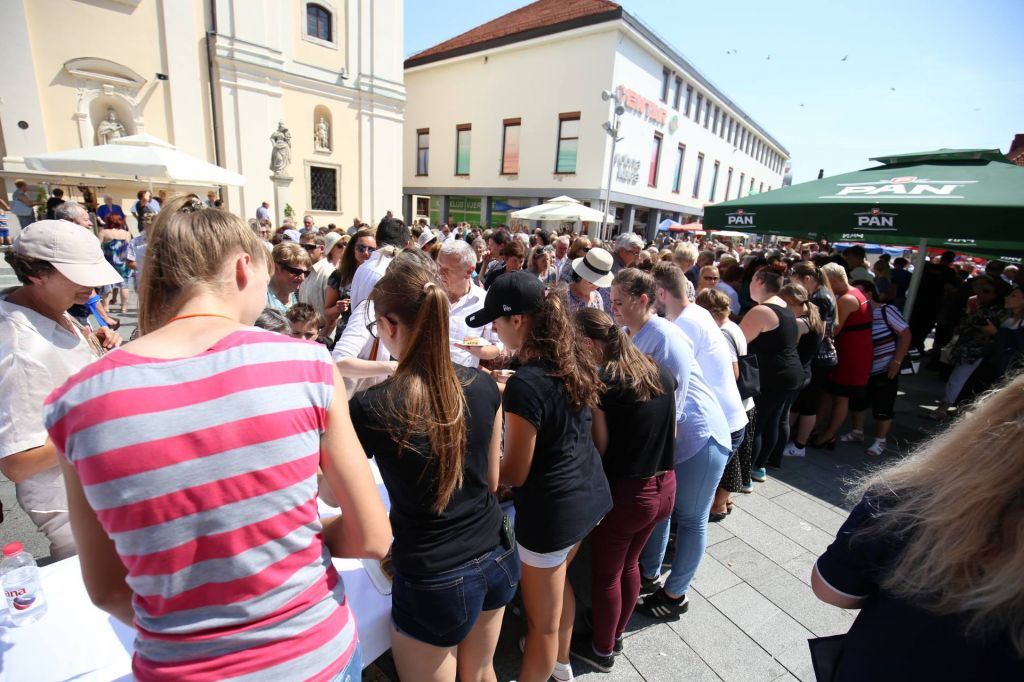 2062931110212656787431563113068