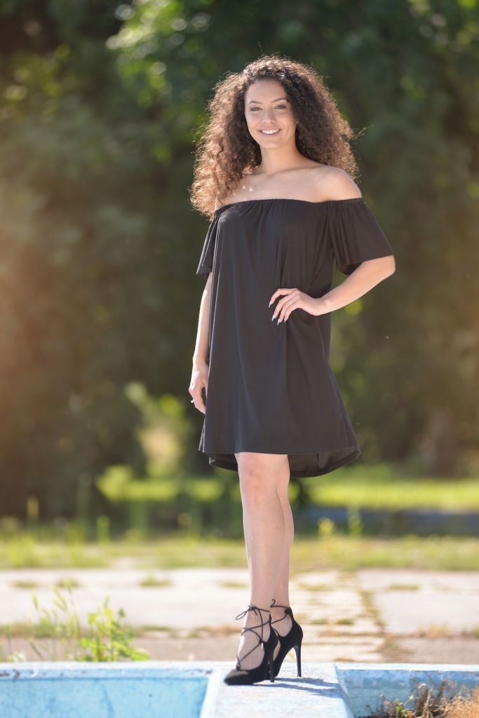 missvarazdina1623858