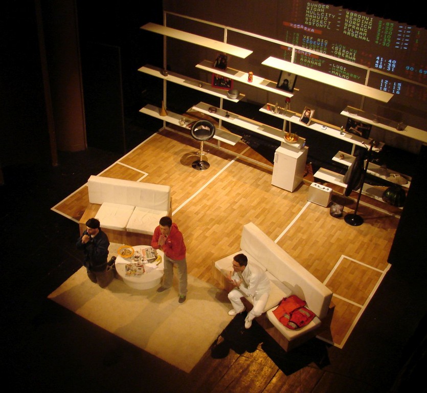 160310neigrajnaengleze20222200