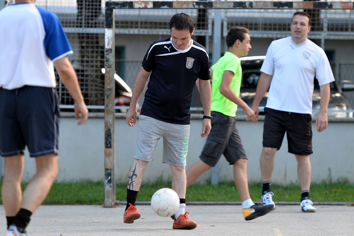 Crni i bijeli – mali nogomet