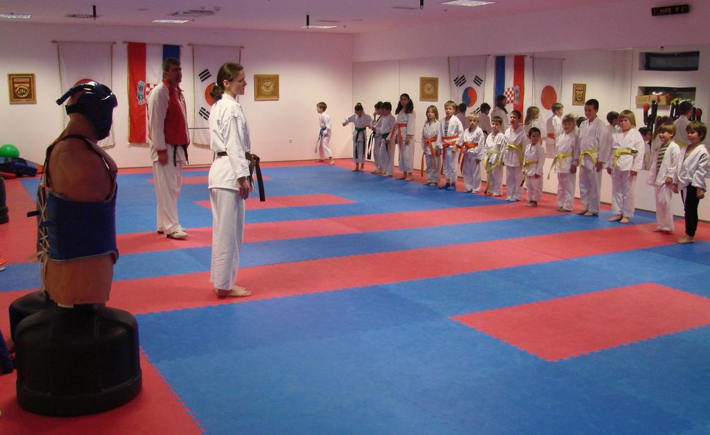 160331posjetkarateklubuvarazdin