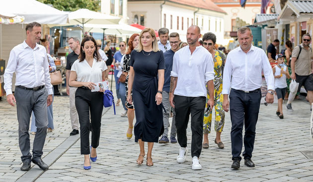 Image 5814085 (auto)