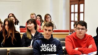 Image 5689675 (auto)