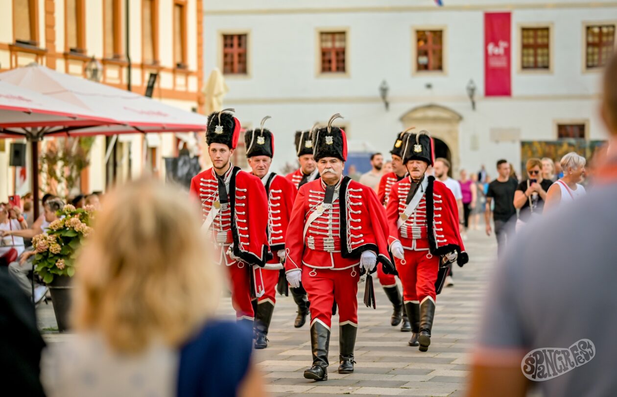 537807360_1325290002498047_1822666641031470395_n