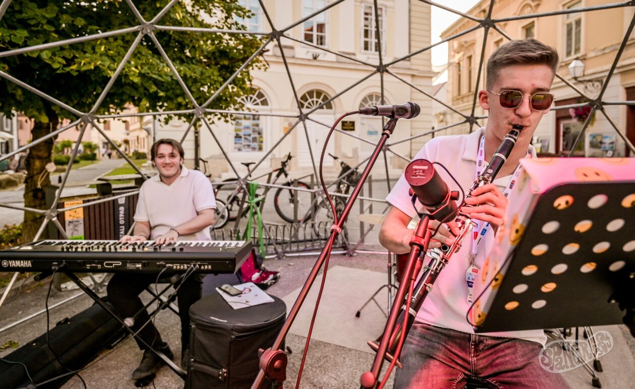 539704965_1328604078833306_5509890271525919546_n