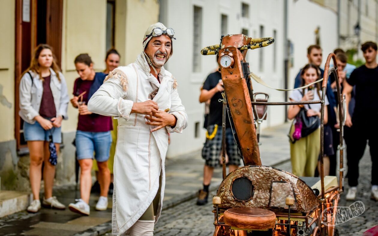 540997290_1331160251911022_546652017654566502_n