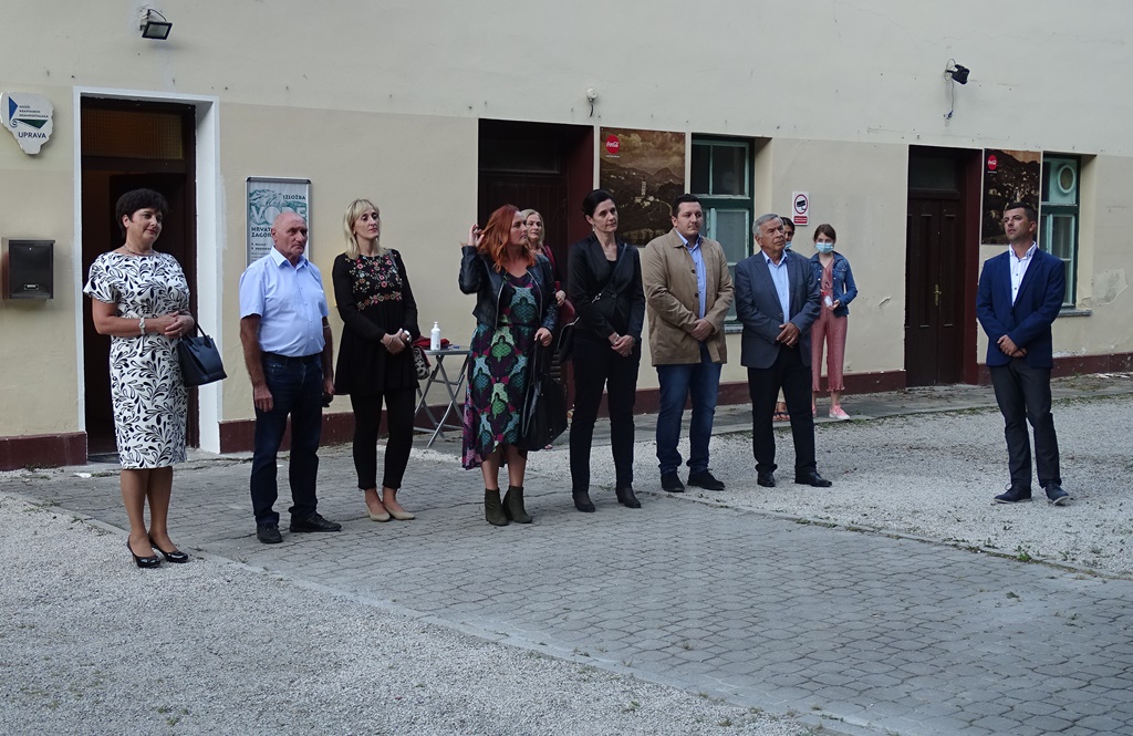 Image 4632610 (auto)