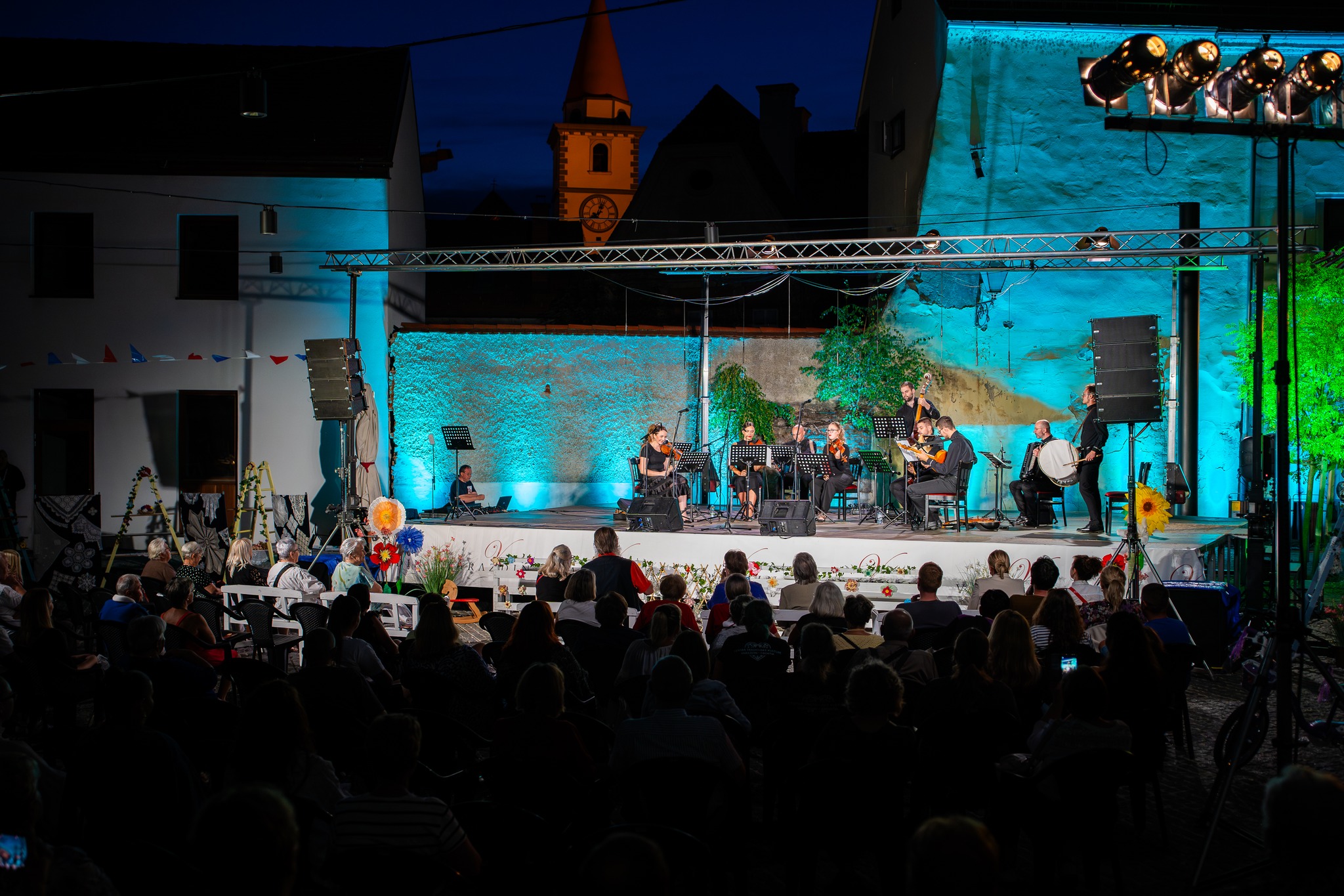 543101384_1713925402882970_5761795347750371800_n 543101384_1713925402882970_5761795347750371800_n