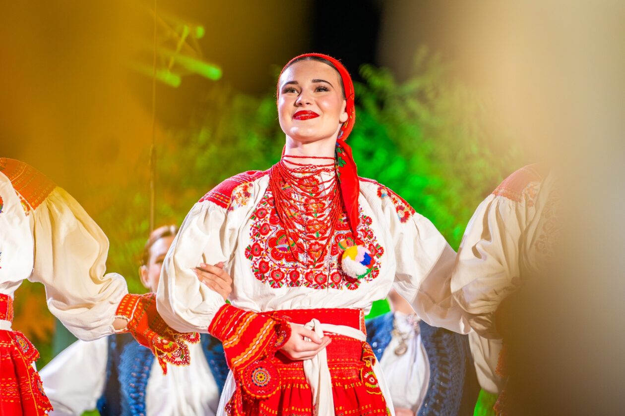 545577288_1715872916021552_7423300923919293372_n