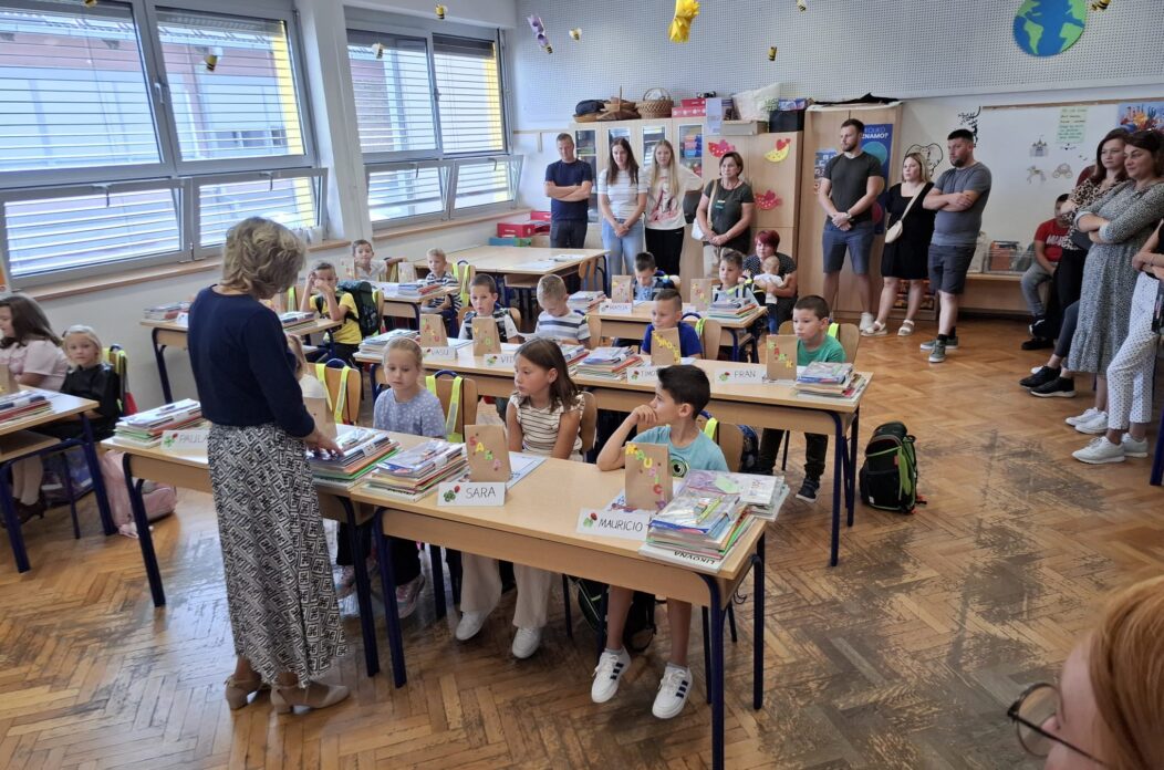 545697328_1307480571390687_6994525713456154412_n