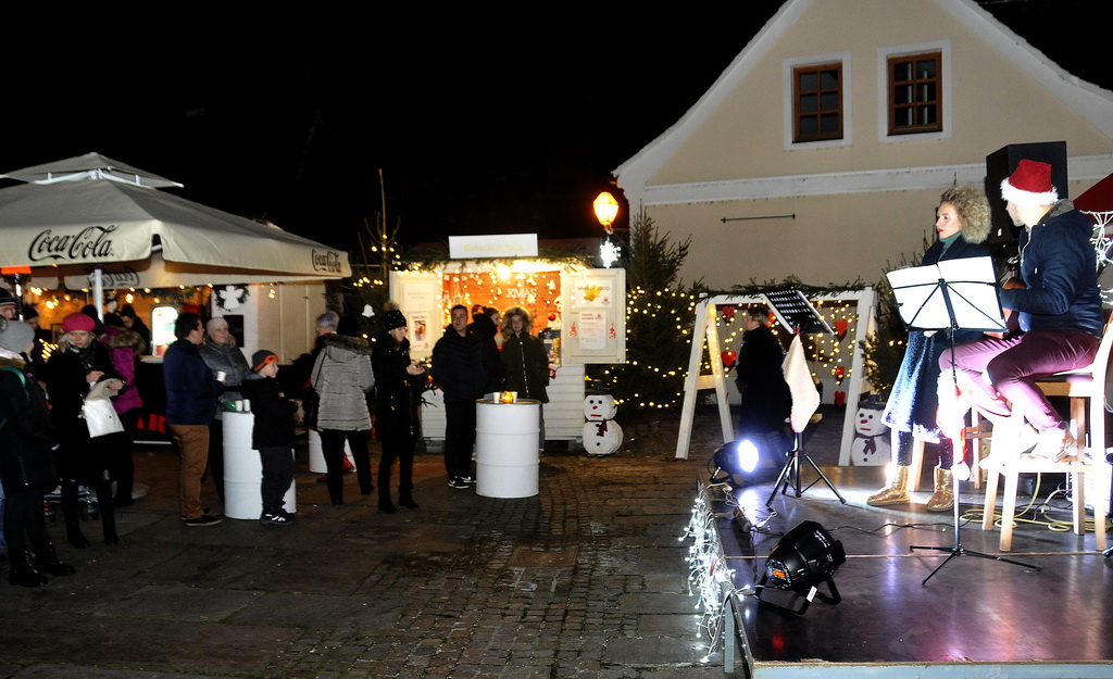 Irma Dragičević na Stančićevom trgu, Advent u Varaždinu 2018. Irma Dragičević na Stančićevom trgu, Advent u Varaždinu 2018.