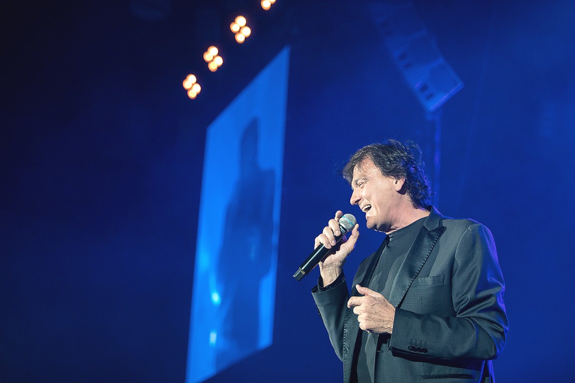 Pogledajte kako je bilo na velikom koncertu Zdravka Čolića u varaždinskoj Areni