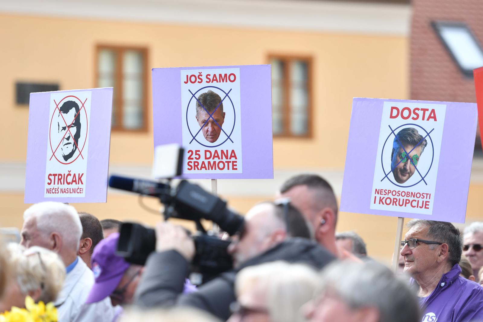 Prosvjed ‘Dosta je!’