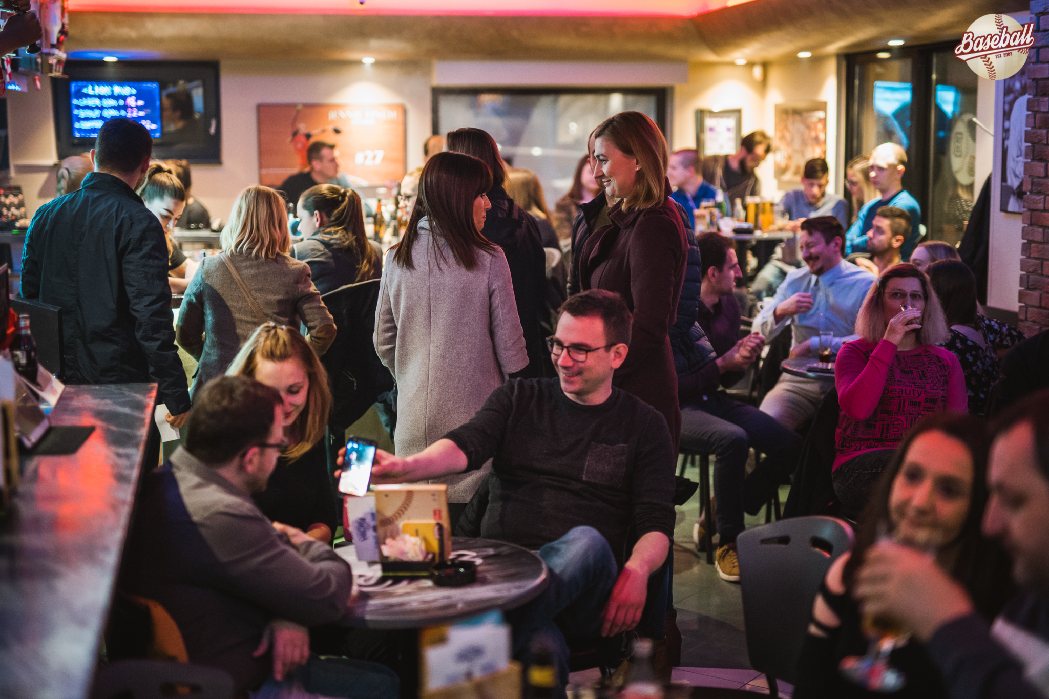 Studio smijeha u Baseball baru Studio smijeha u Baseball baru