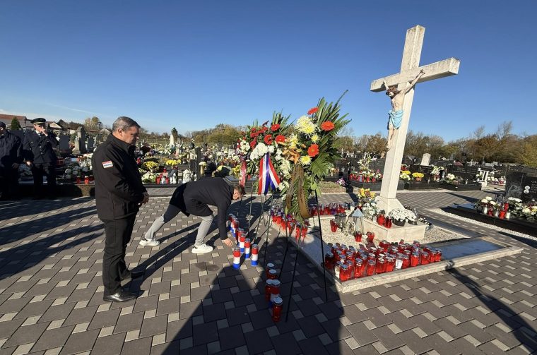 572274380_1357066836432060_1236077894711589061_n