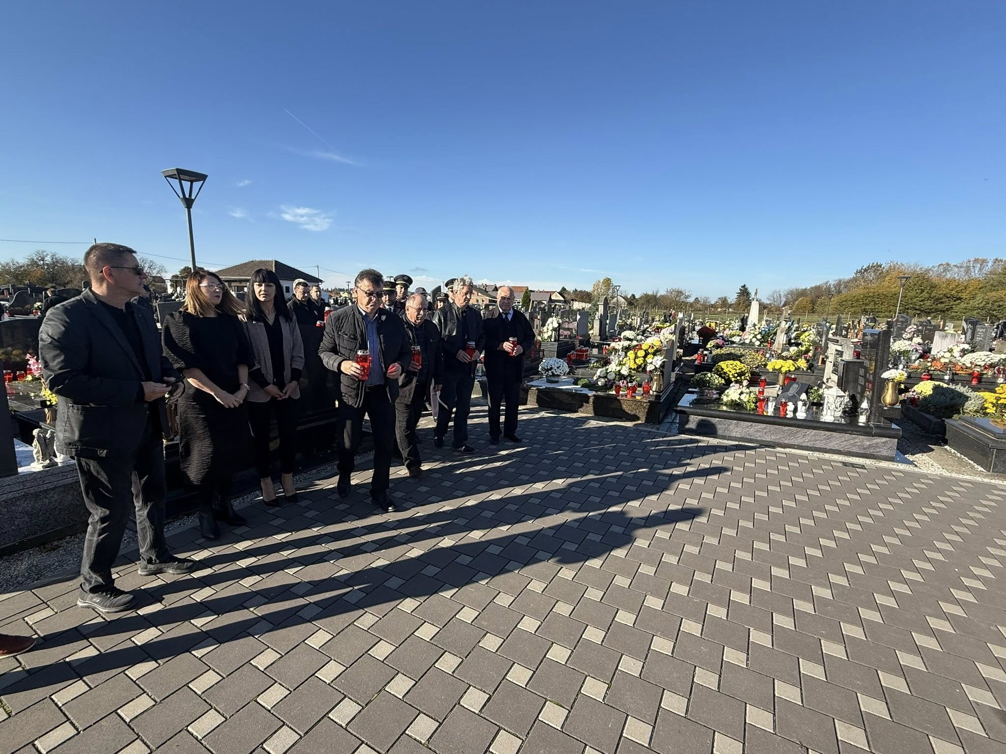 572882974_1357065506432193_6895444586038478845_n 572882974_1357065506432193_6895444586038478845_n