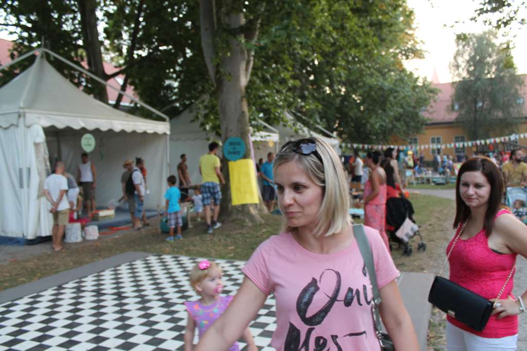 zadnjispanc009938715