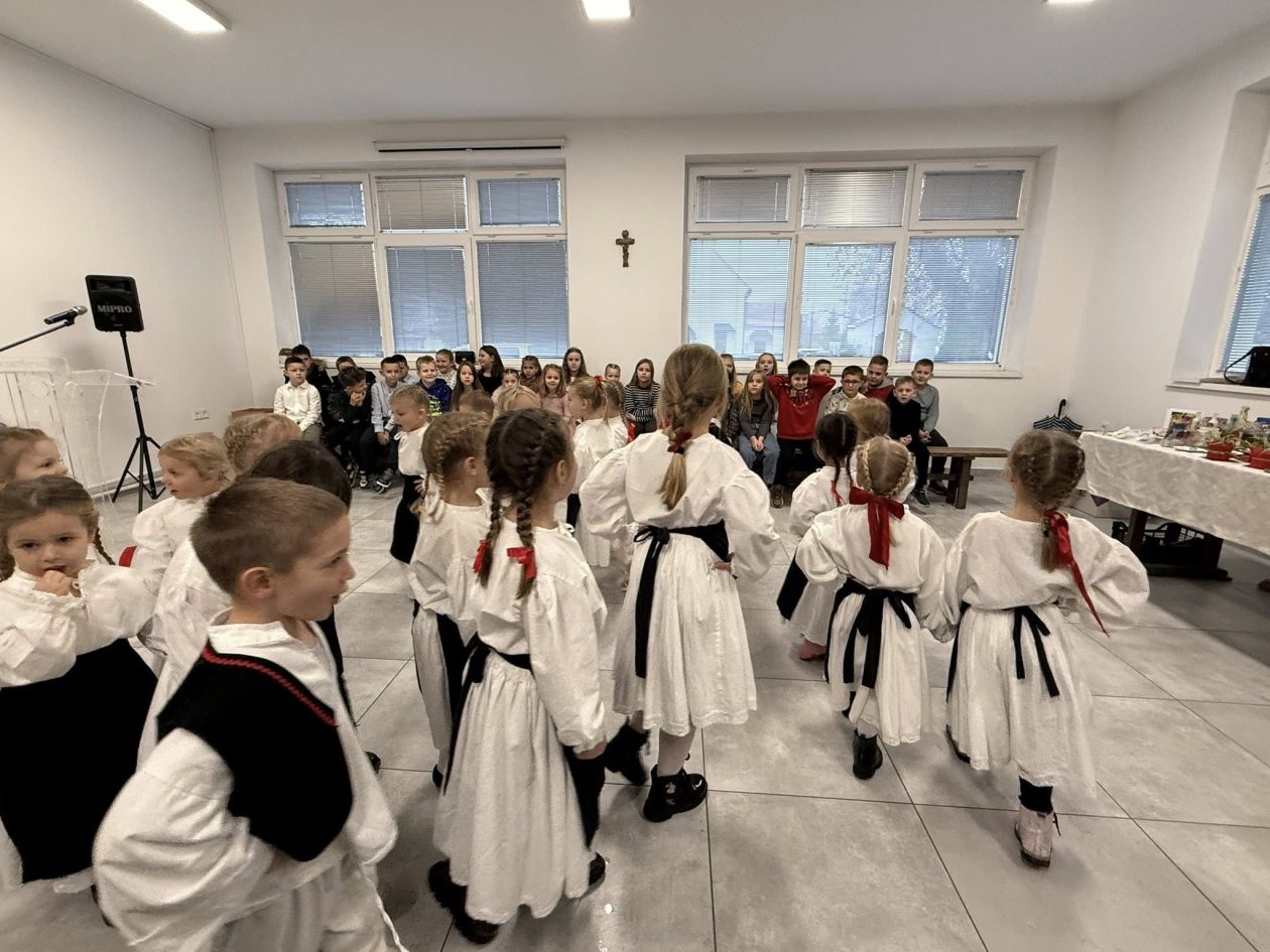 588510426_1378413714297372_7649635477233665883_n