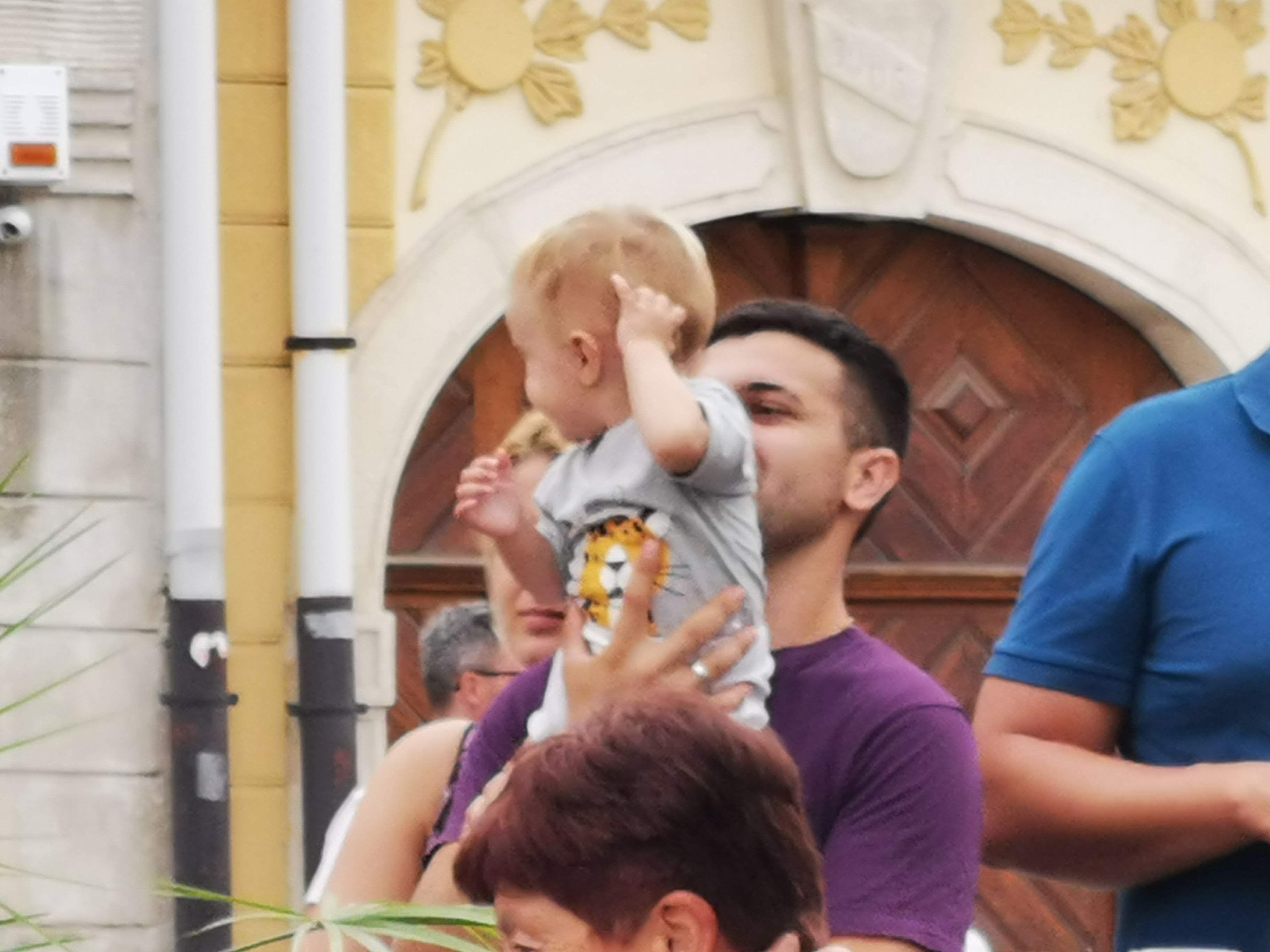 Drom, Drum Attack, Mirror Crew