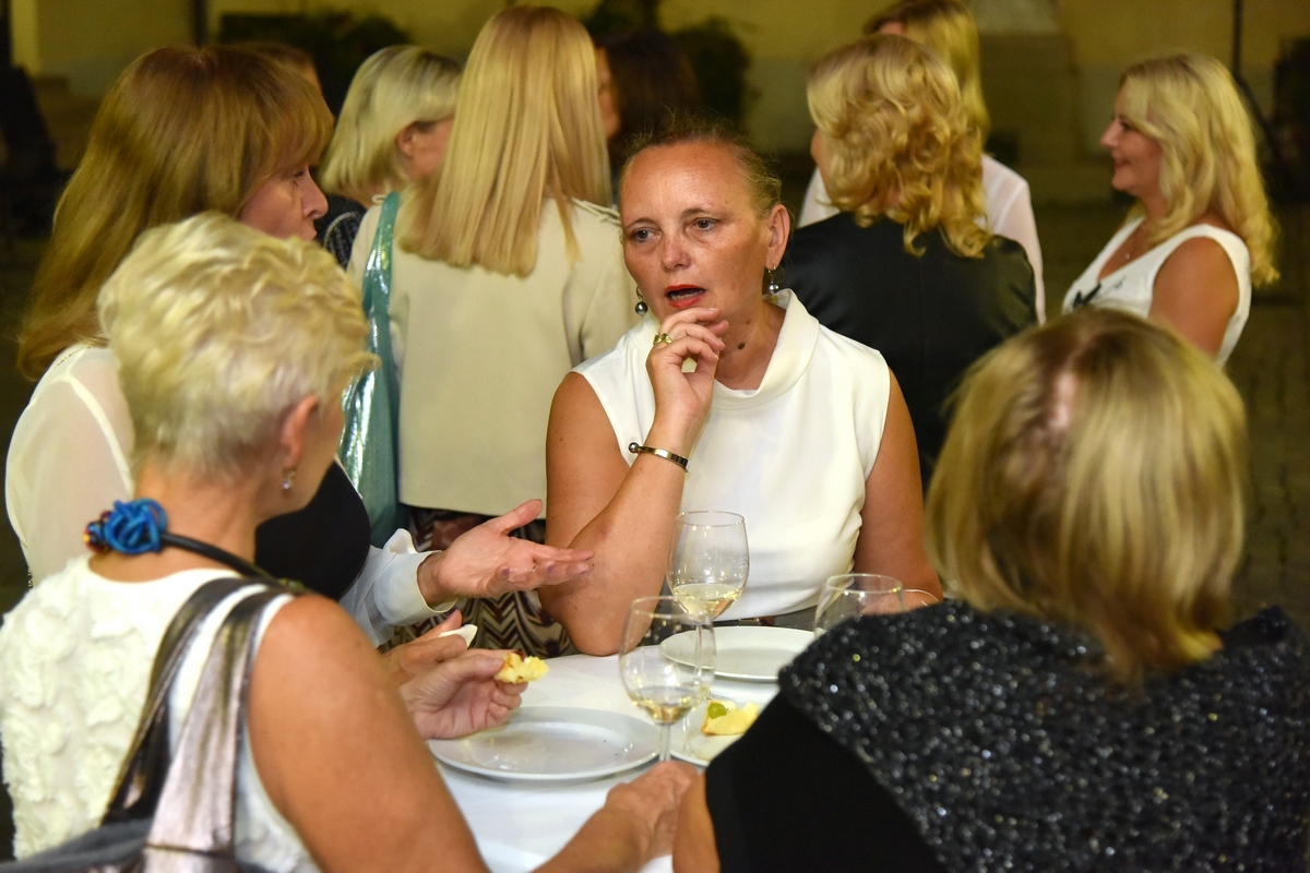 Modna revija u atriju Županijske palače