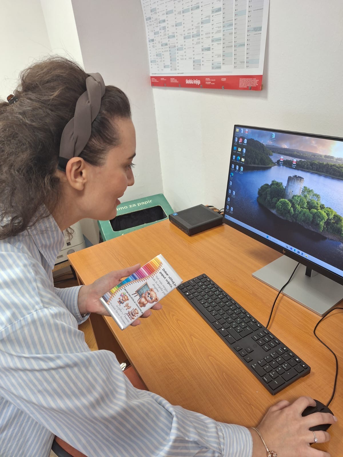 5d0fe689-4191-4b19-85e7-fb247926e7b8 5d0fe689-4191-4b19-85e7-fb247926e7b8