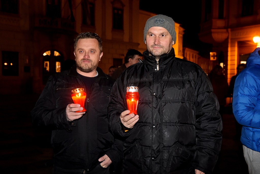 prosvjed antivakseri