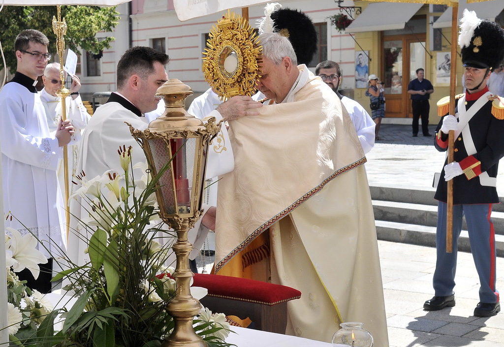 Tijelovo – procesija Tijelovo – procesija