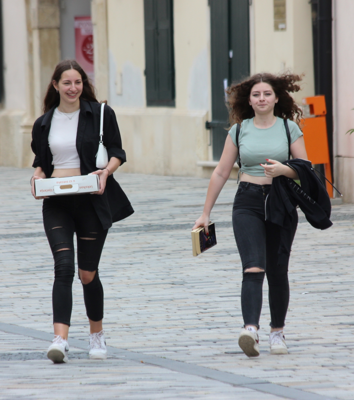 Image 5413276 (auto)