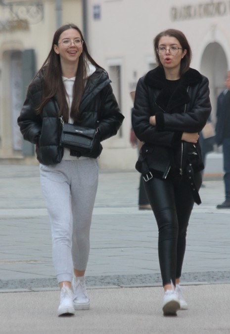 Image 5522896 (auto)