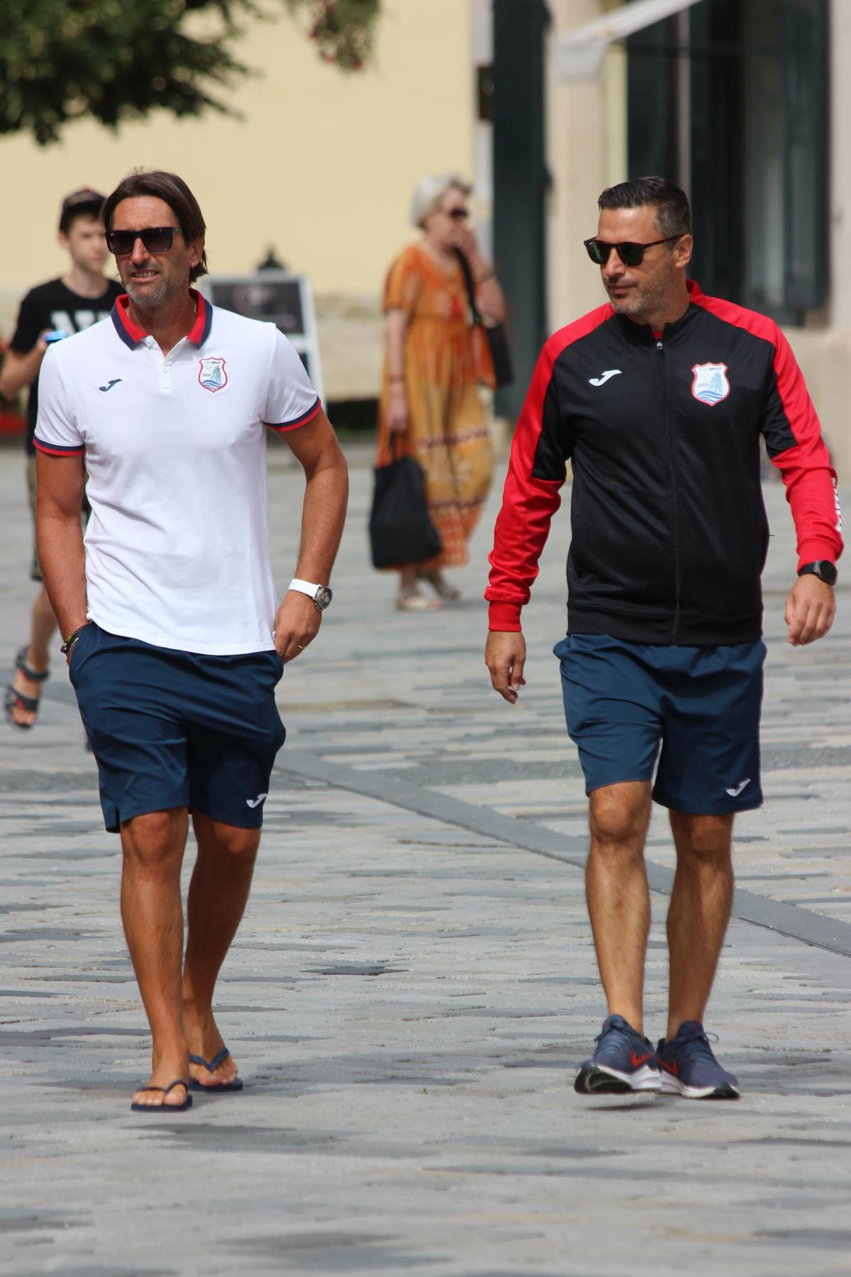 Image 5443310 (auto)