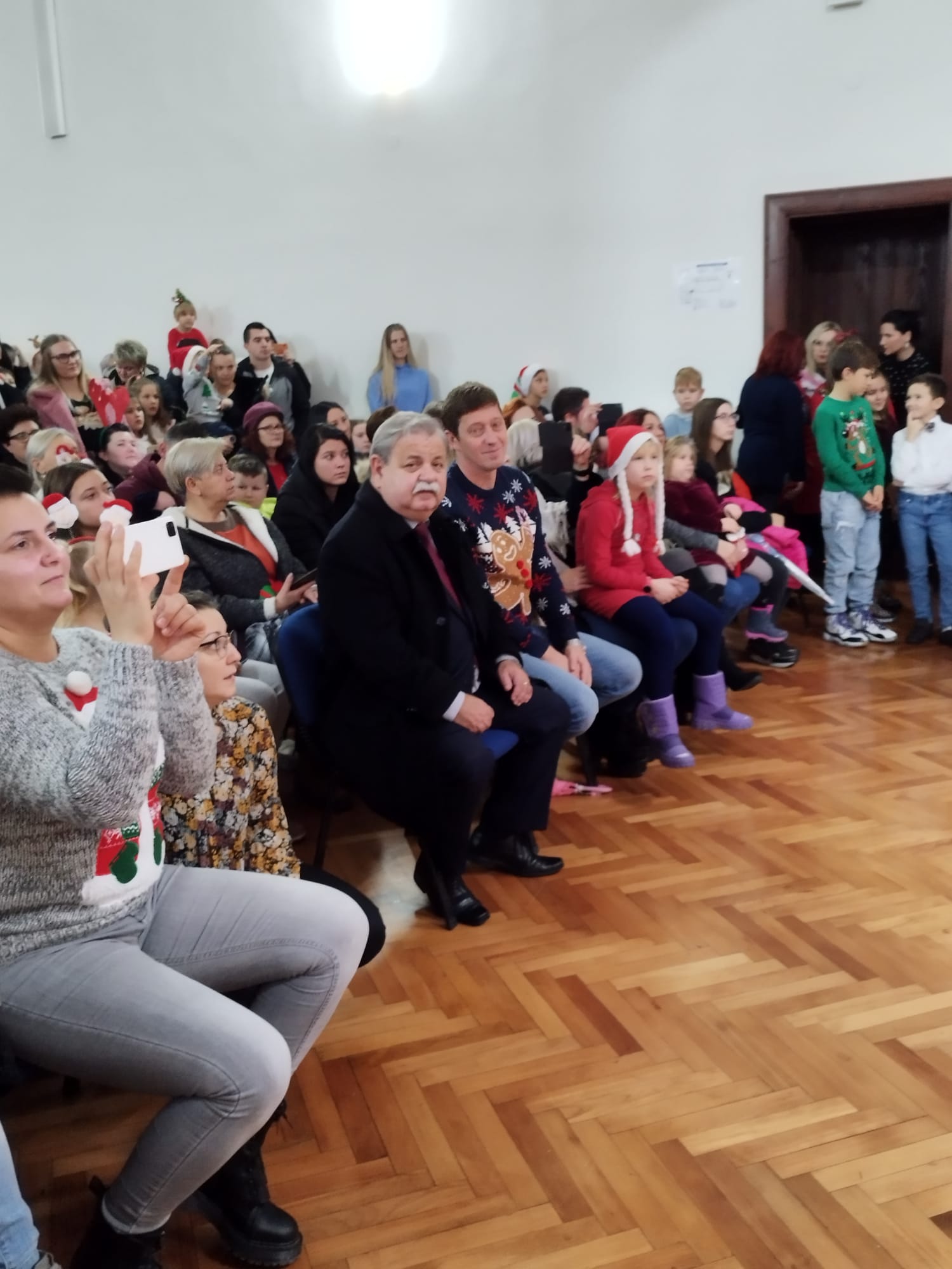 Image 5552071 (auto)