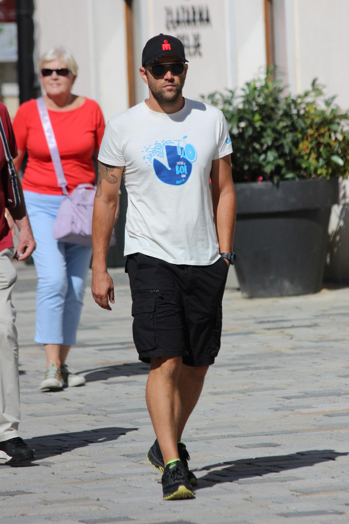 Image 5452092 (auto)