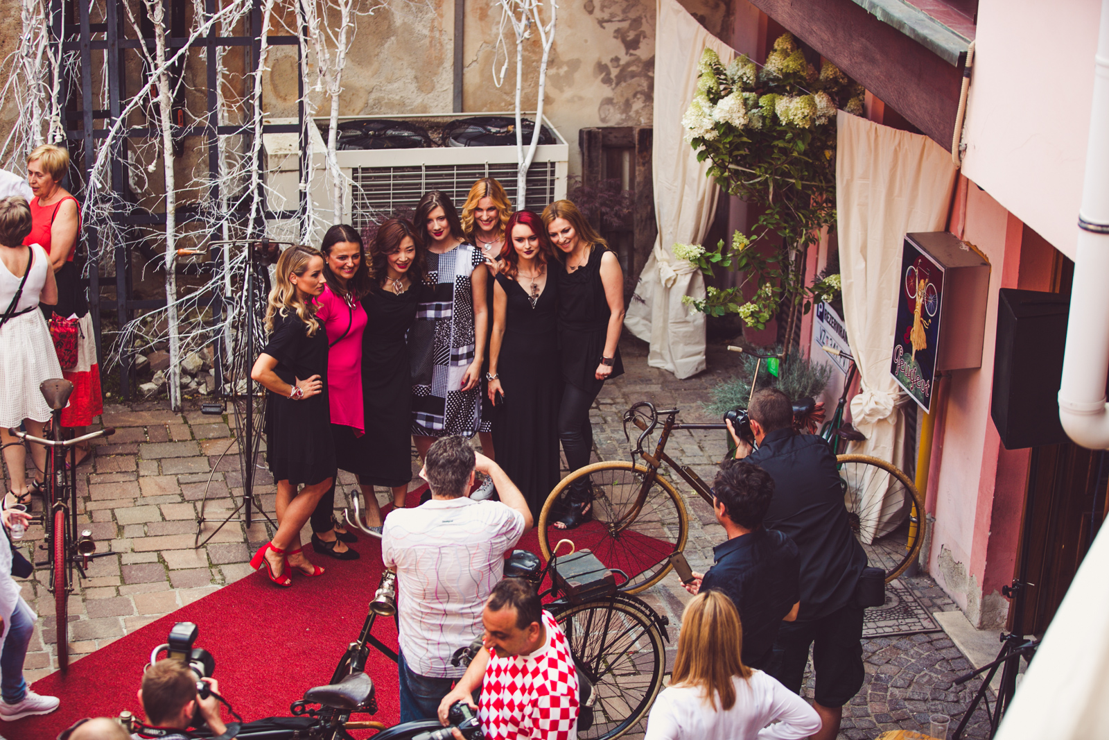 Image 2729531 (auto) Image 2729531 (auto)