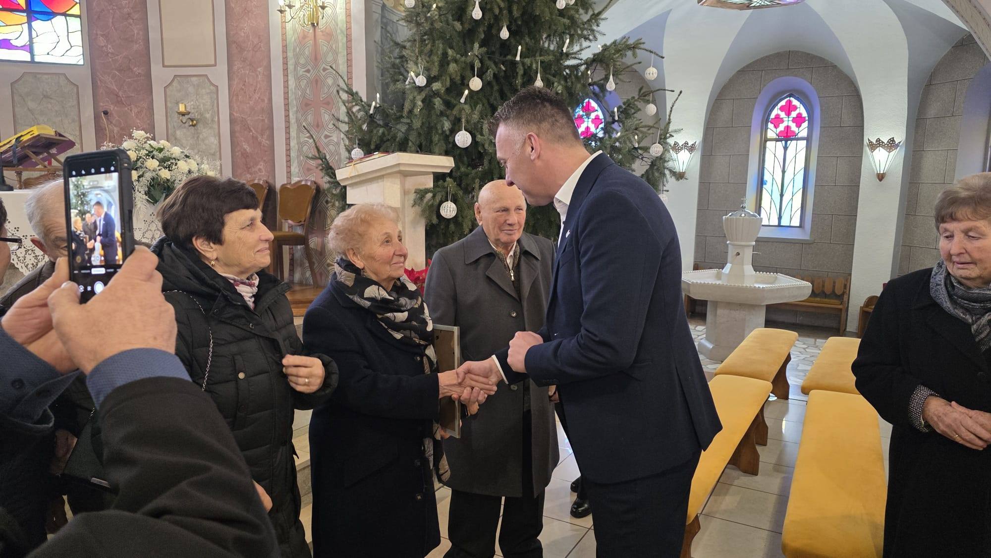 606462522_1481842430618374_8495166690857608689_n