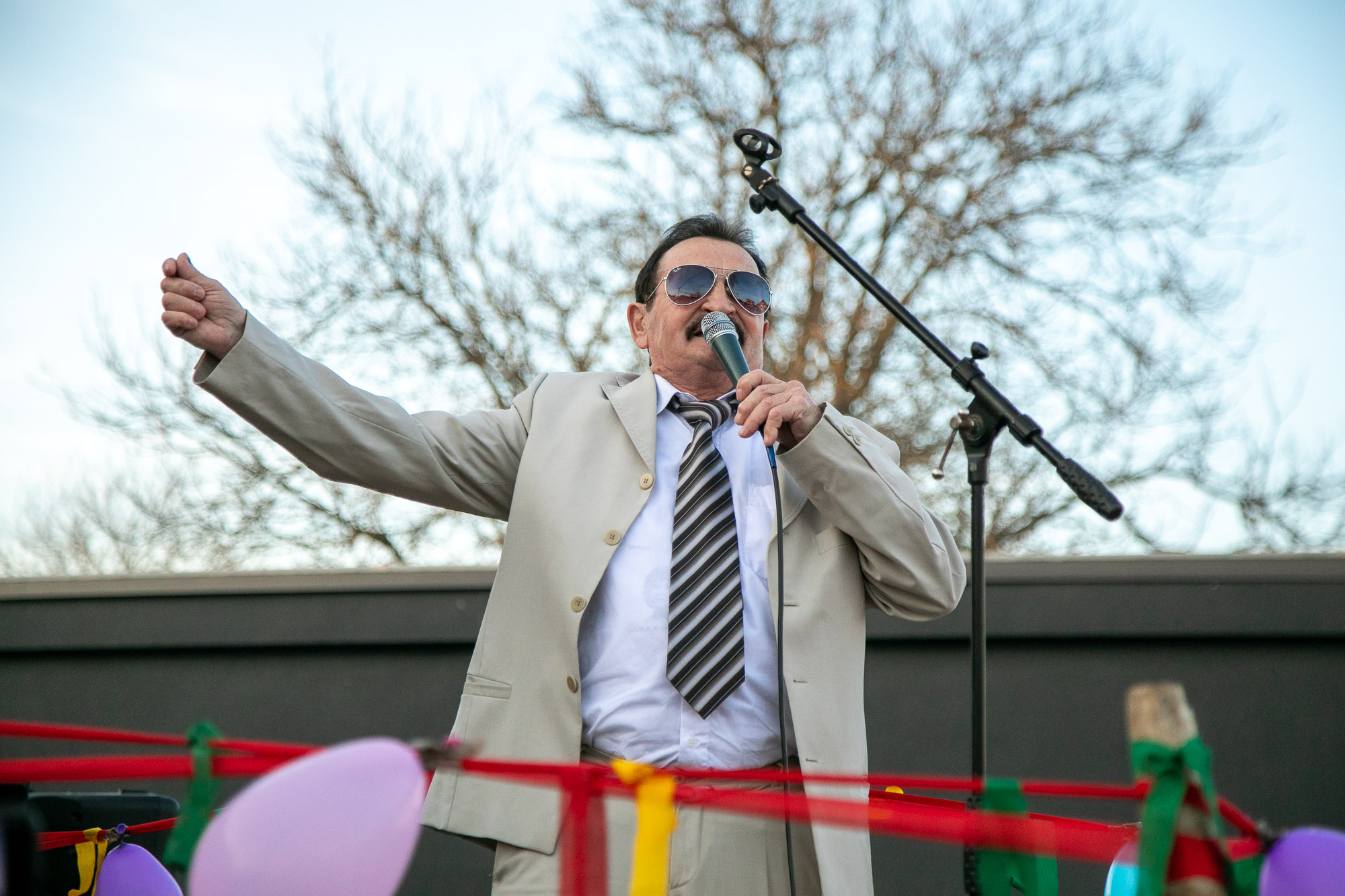 Image 5613883 (auto)