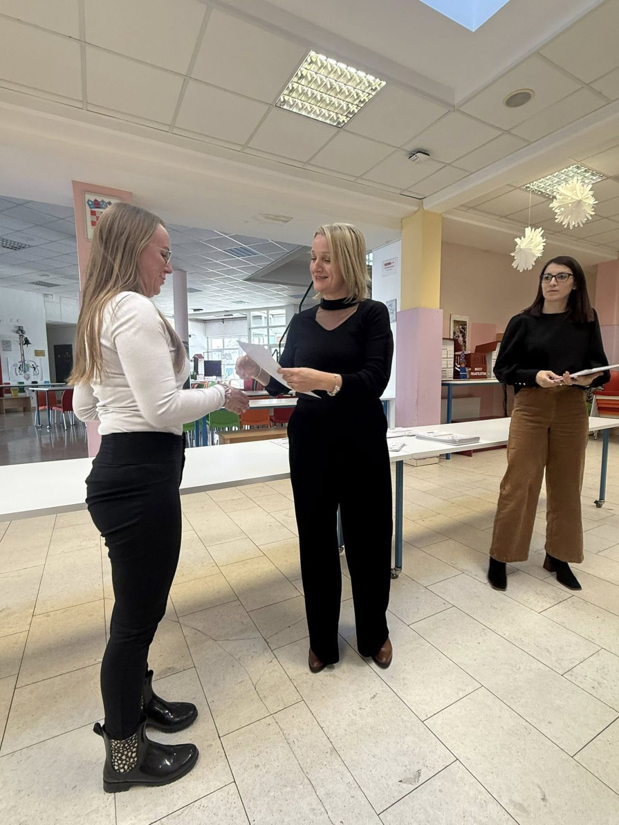 612210859_1412754804196596_485918005002726665_n