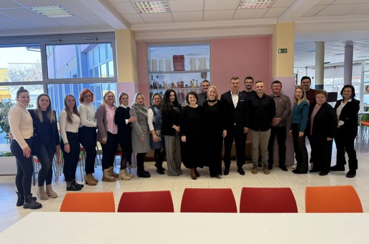 612243128_1412754530863290_1398347722643672513_n