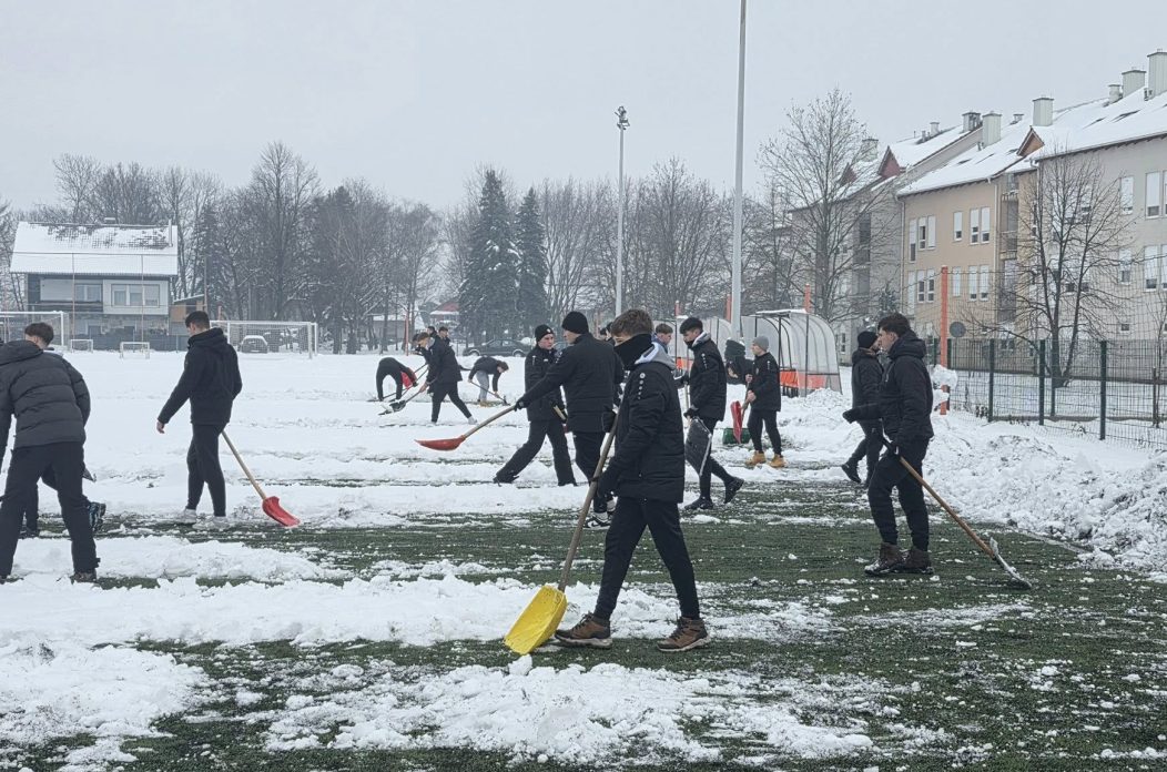 nk varteks čišćenje snijega