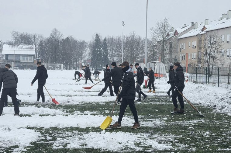 nk varteks čišćenje snijega