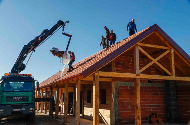 615230140_888340076912855_7607176369836317668_n