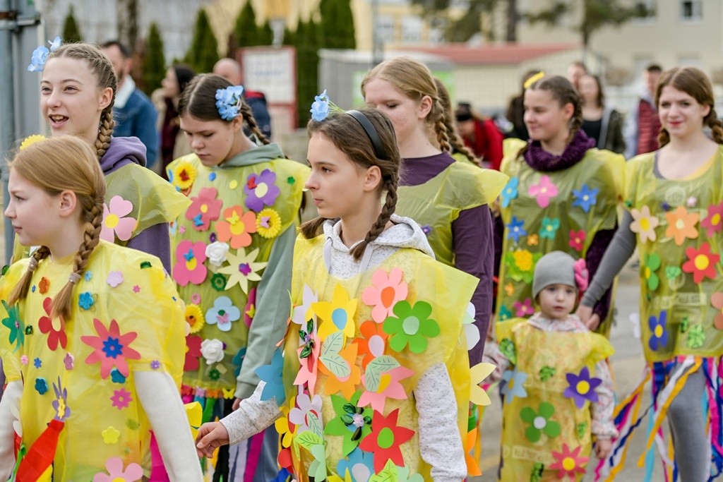dječji fašnik v marofu