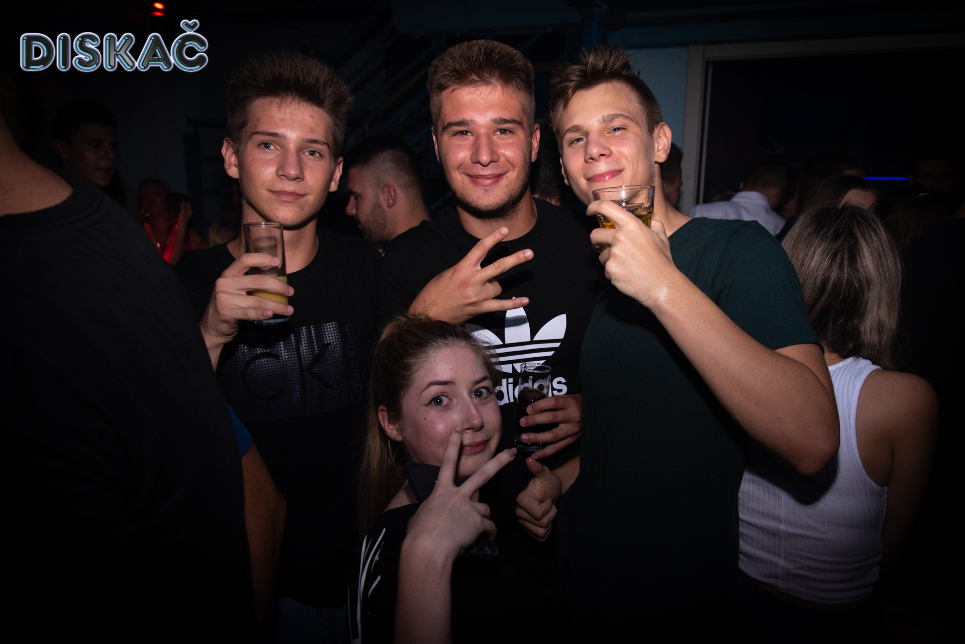 Image 3994413 (auto)