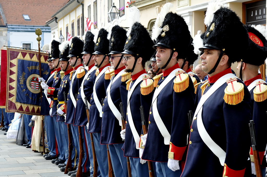 Varaždinska građanska garda – mimohod