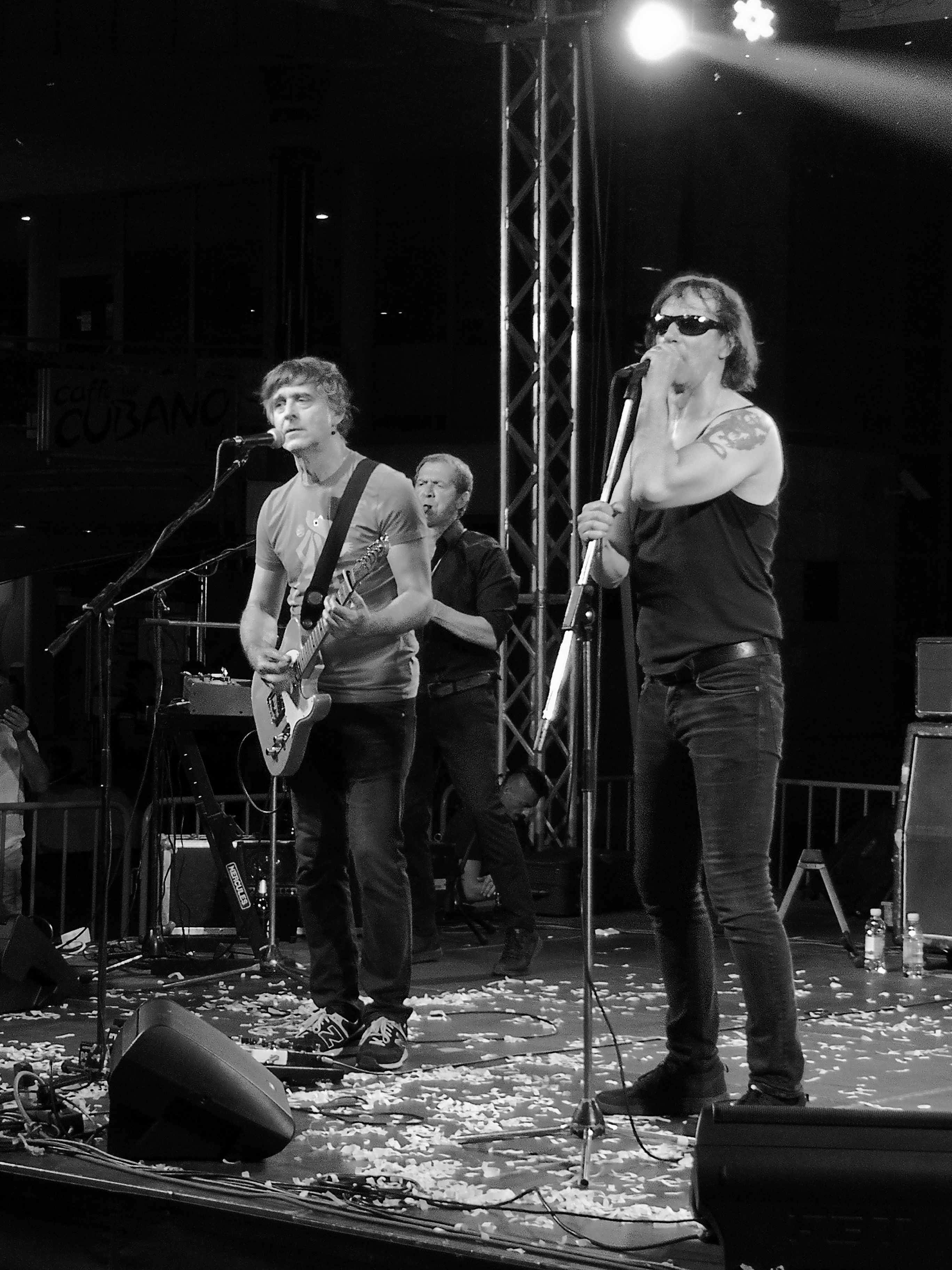 Psihomodo pop, Ivanec