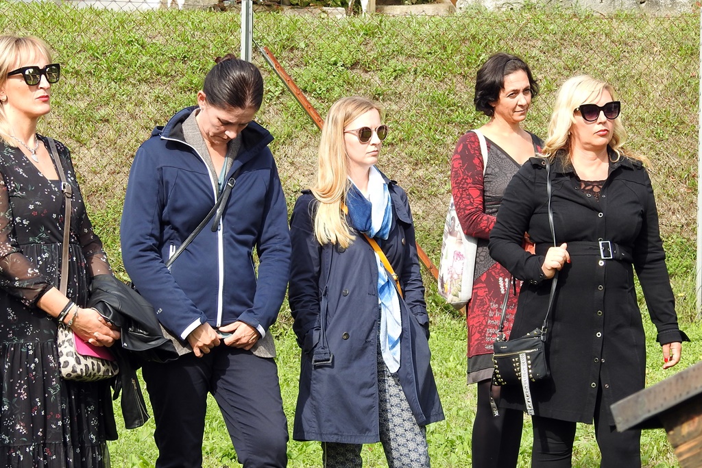 Image 4664752 (auto) Image 4664752 (auto)