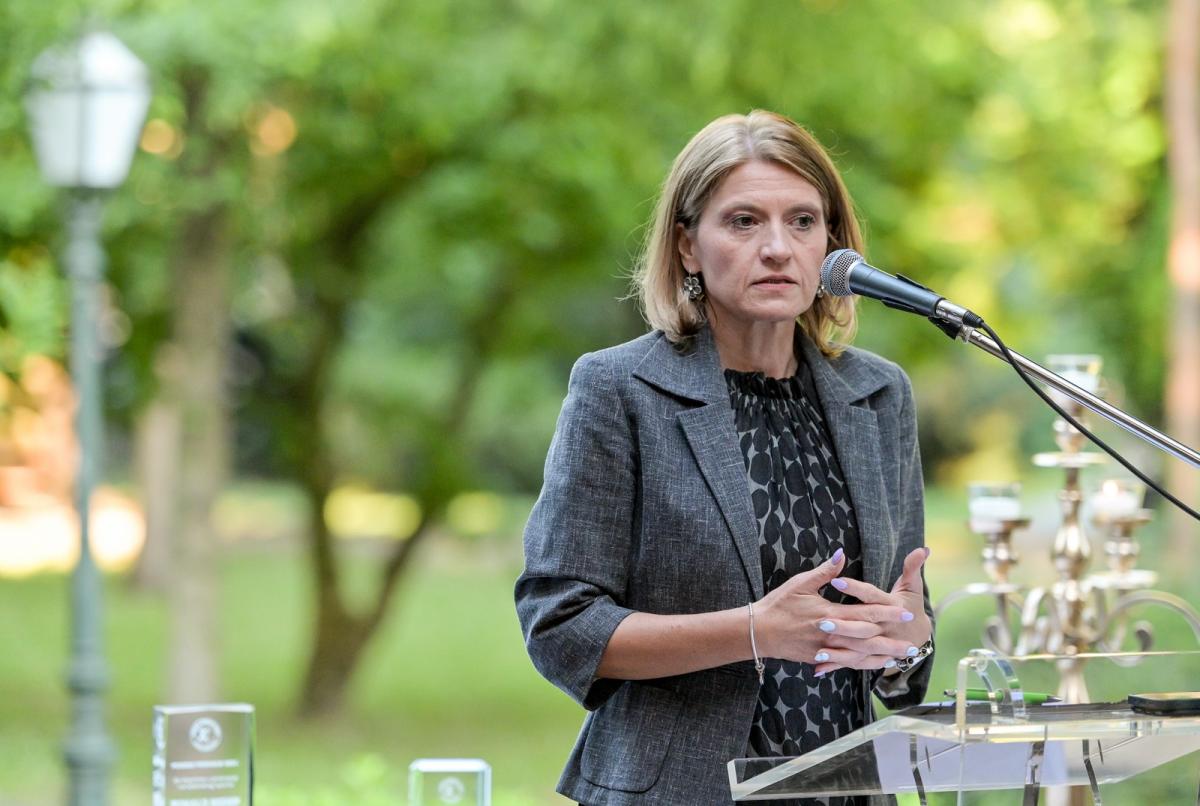 Image 5374068 (auto)