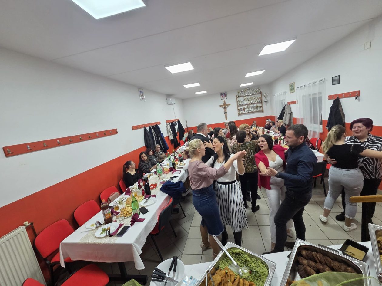 648183040_10232516041906111_1841075017198415136_n